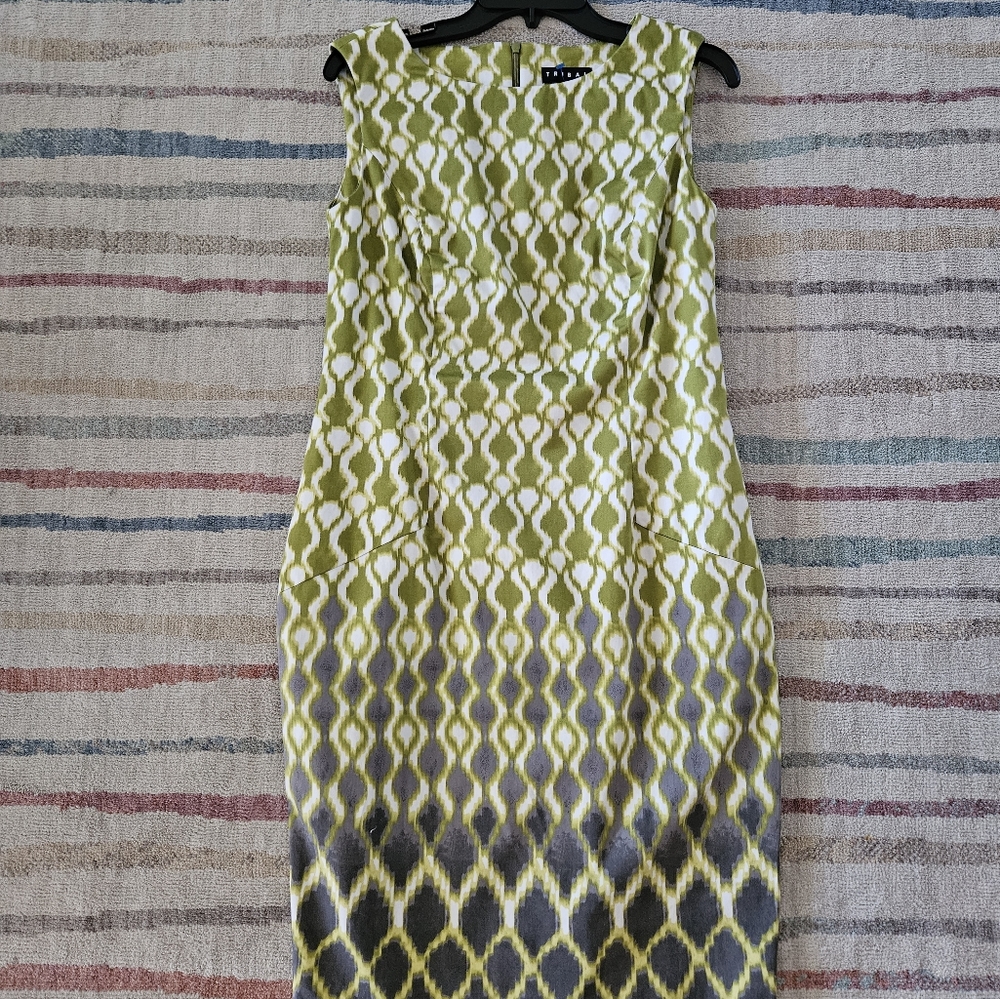 Pretty dress size 8 tribal brand